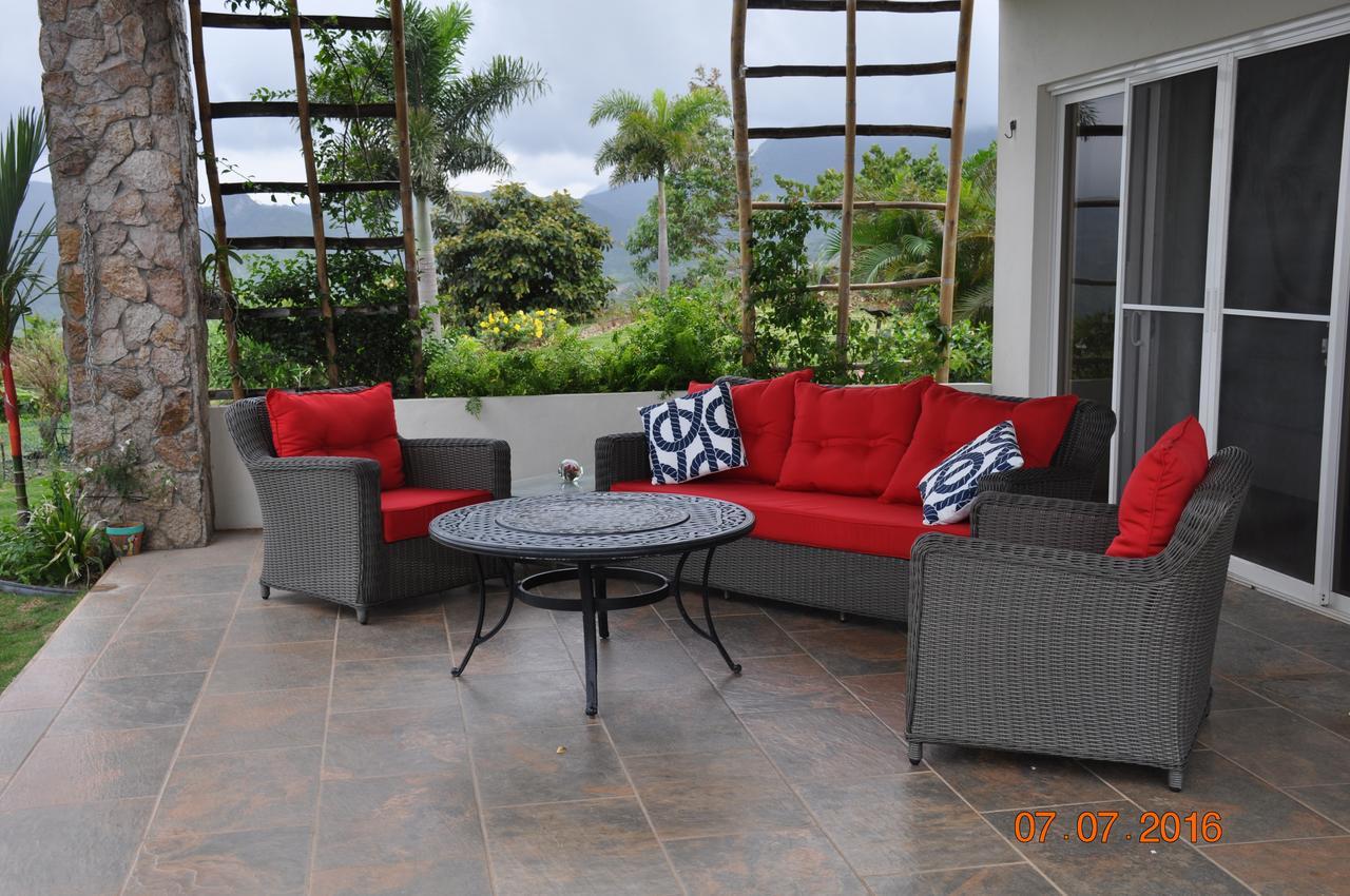 Hawk'S Nest Bed & Breakfast La Laguna de San Carlos 외부 사진